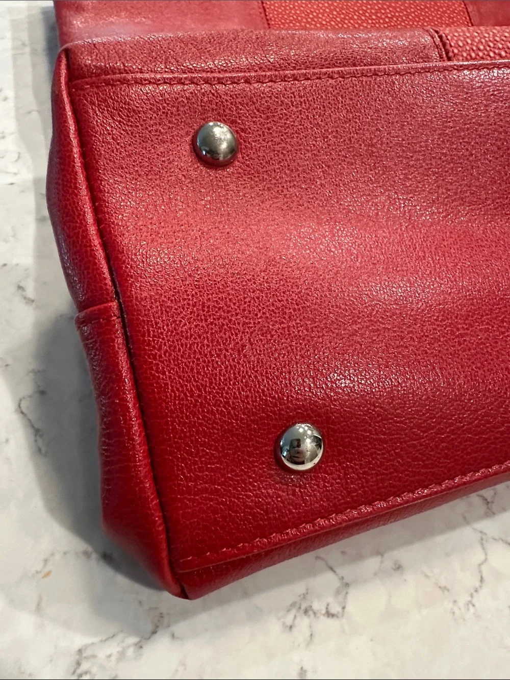 Longchamp Red Leather Tote with Textured Center Panel - Picture 3 of 13